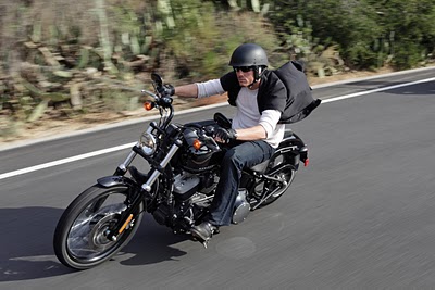 2011 Harley-Davidson FXS Blackline Unveiled